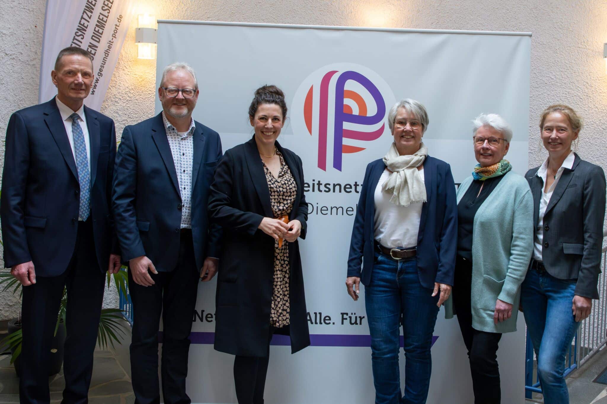 v.l.n.r. zeigt das Bild Thomas Trachte, Volker Becker, Katharina Kappelhoff, Ingrid Potthoff, Susanne Canisius und Jutta Birkenhauer